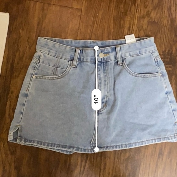 Classic Blue Denim Women's Shorts - Picture 7 of 8